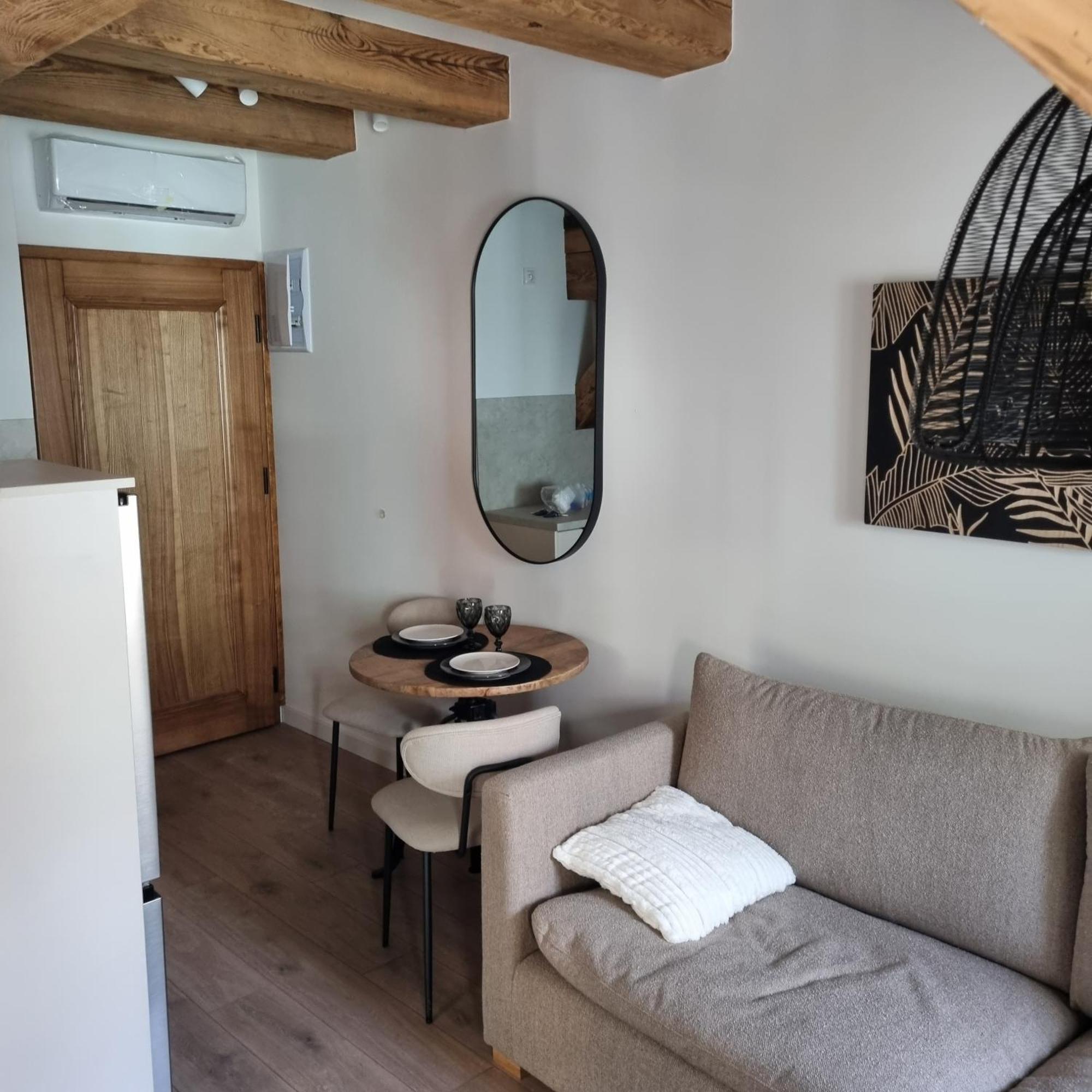 Apartament Centrum 5 Leszno  Buitenkant foto
